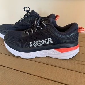 Hoka Bondi 7 sneakers